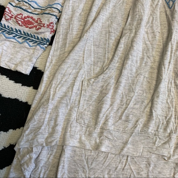 Soft Surroundings Heathered Jersey Knit Embroidered Tunic Top Size Small - Picture 8 of 12